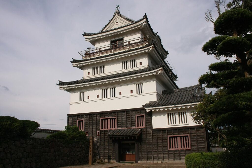 Hirado Castle