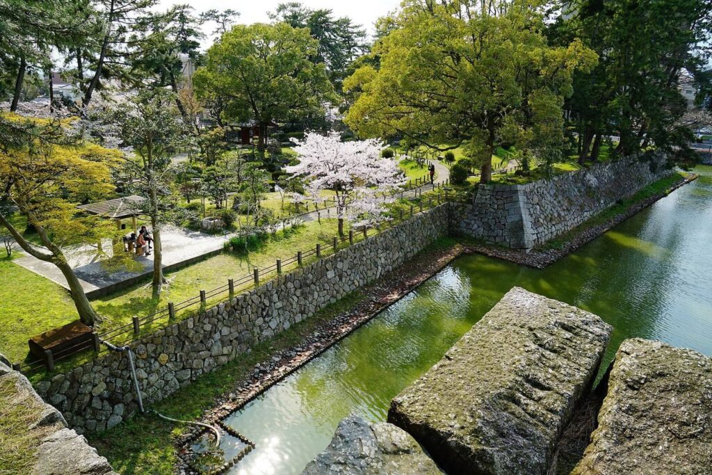 Tsu Castle: Seat of Tsu Domain in Japan 3 Tsu Castle