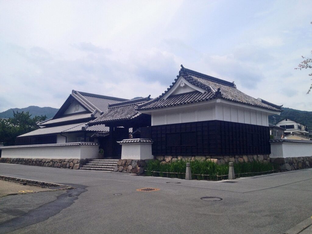 Hiji Castle: Seat of the Kinoshita Fief 1 Hiji Castle