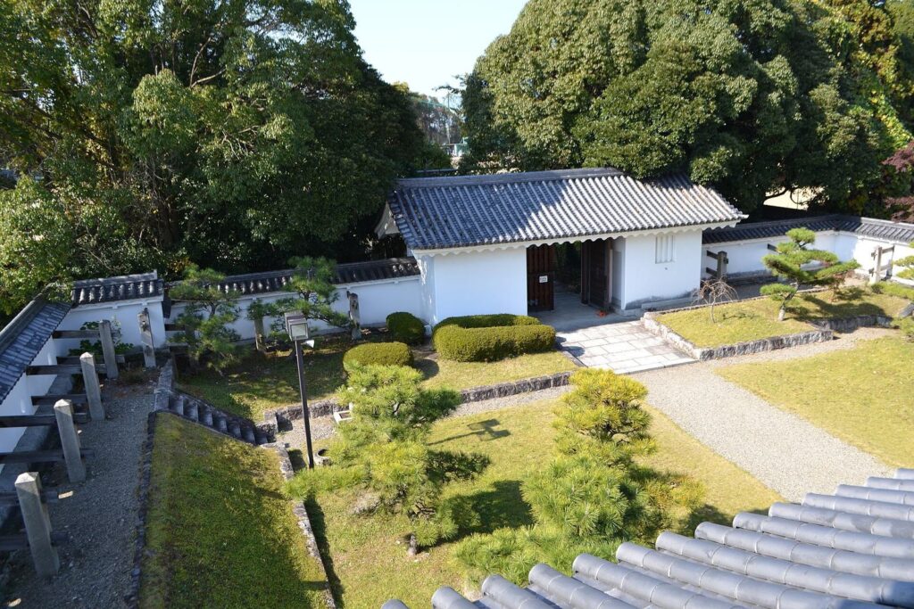 Minakuchi Castle: A Tokugawa Shogunal Lodging and Domain Seat 3 Minakuchi Castle