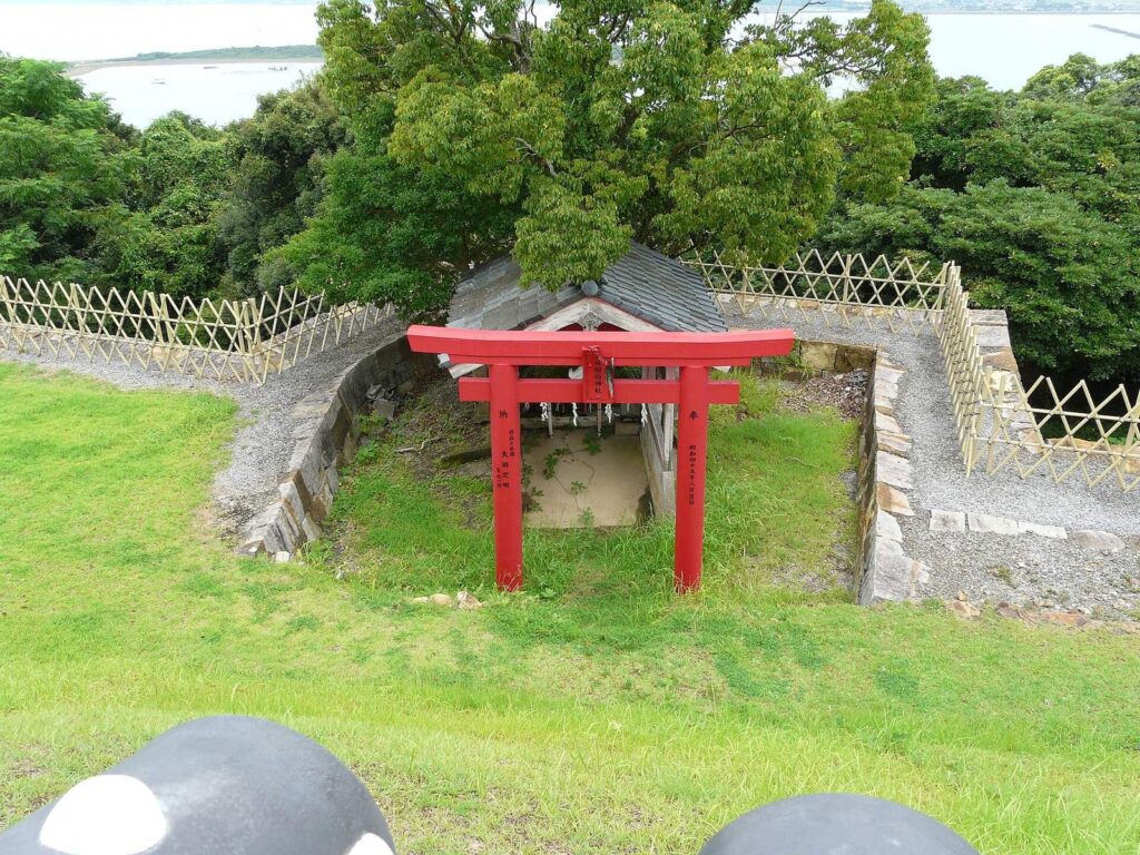 Tomioka Castle: A Castle Built to Govern Amakusa 2 Tomioka Castle