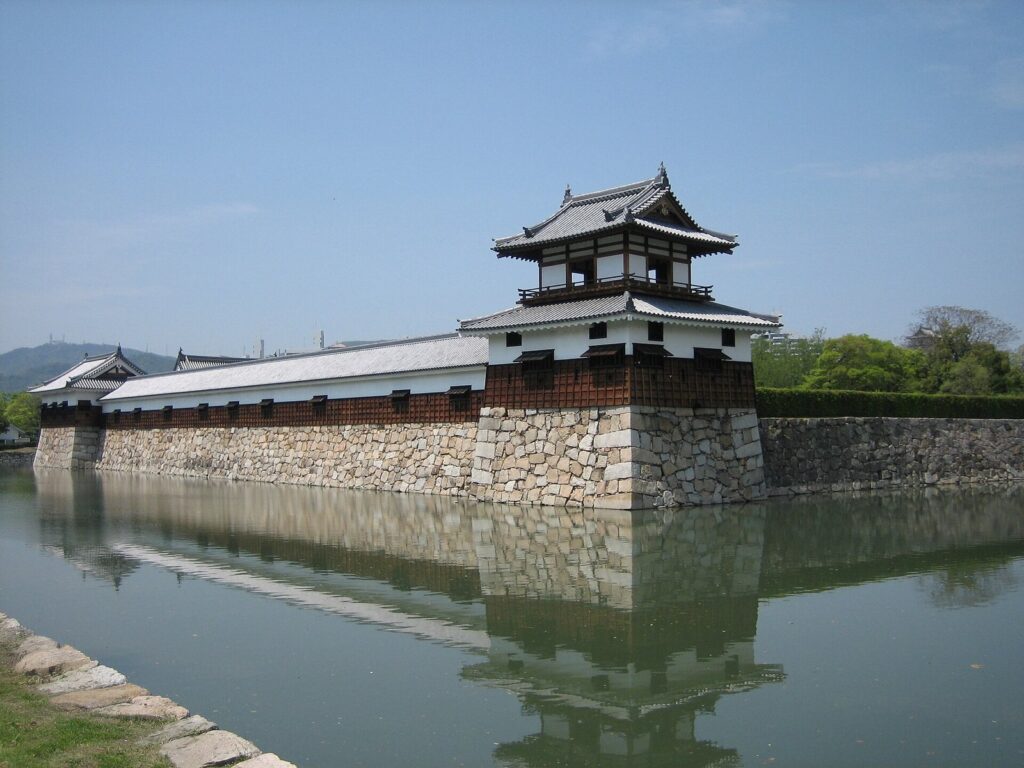 Hiroshima Castle: A Japanese Castle and Former Seat of Government 3 Hiroshima Castle