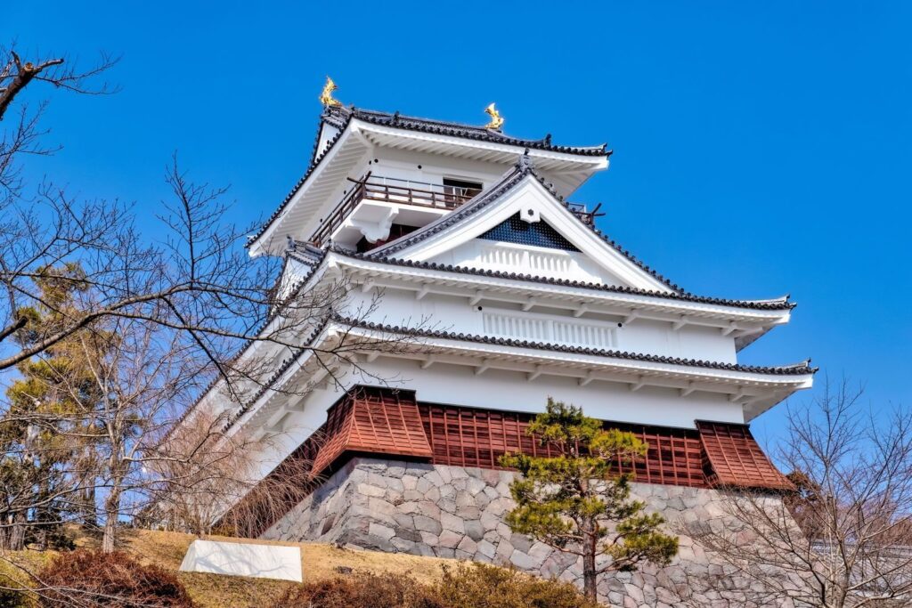 Kaminoyama Castle