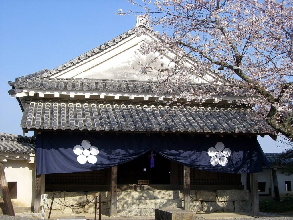 Matsuyama Castle: A Hilltop Fortress and Domain Seat in Ehime 3 Matsuyama Castle, Ehime