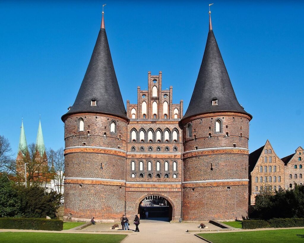 Holstentor: Lübeck’s Medieval Western City Gate 1 Holstentor
