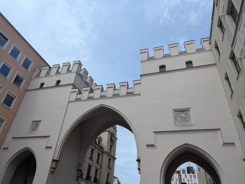 Karlstor: Munich’s Medieval City Gate 2 Karlstor (München)