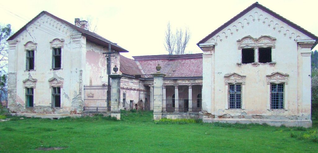 Wesselényi–Bethlen Castle, Dragu: A Neoclassical Castle in Romania 2 Wesselényi–Bethlen Castle, Dragu