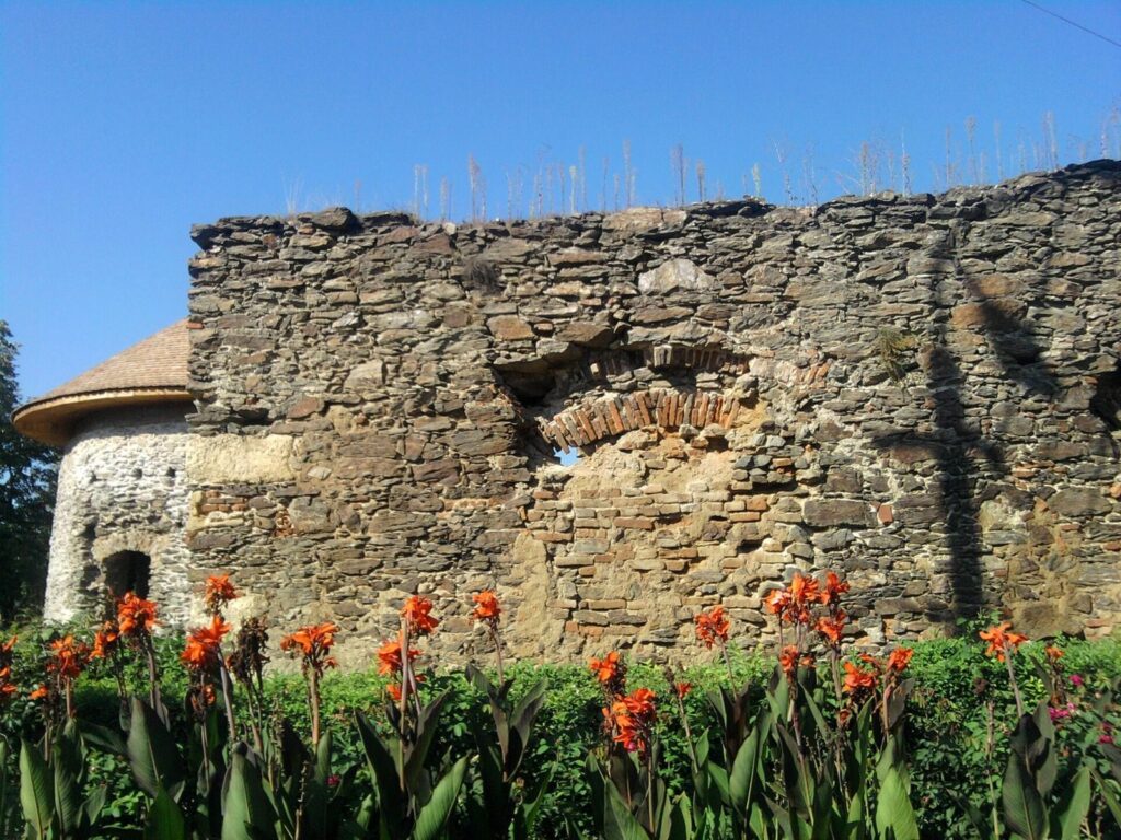 Șimleu Silvaniei Fort: A Báthory Residence and Frontier Fortress 3 Șimleu Silvaniei Fort