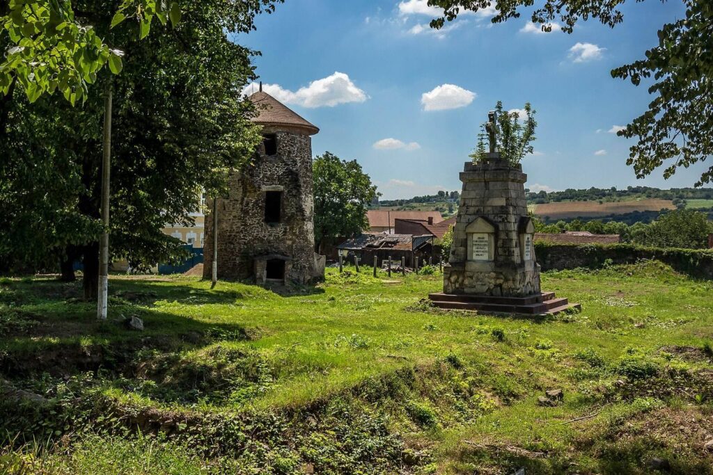 Șimleu Silvaniei Fort: A Báthory Residence and Frontier Fortress 5 Șimleu Silvaniei Fort