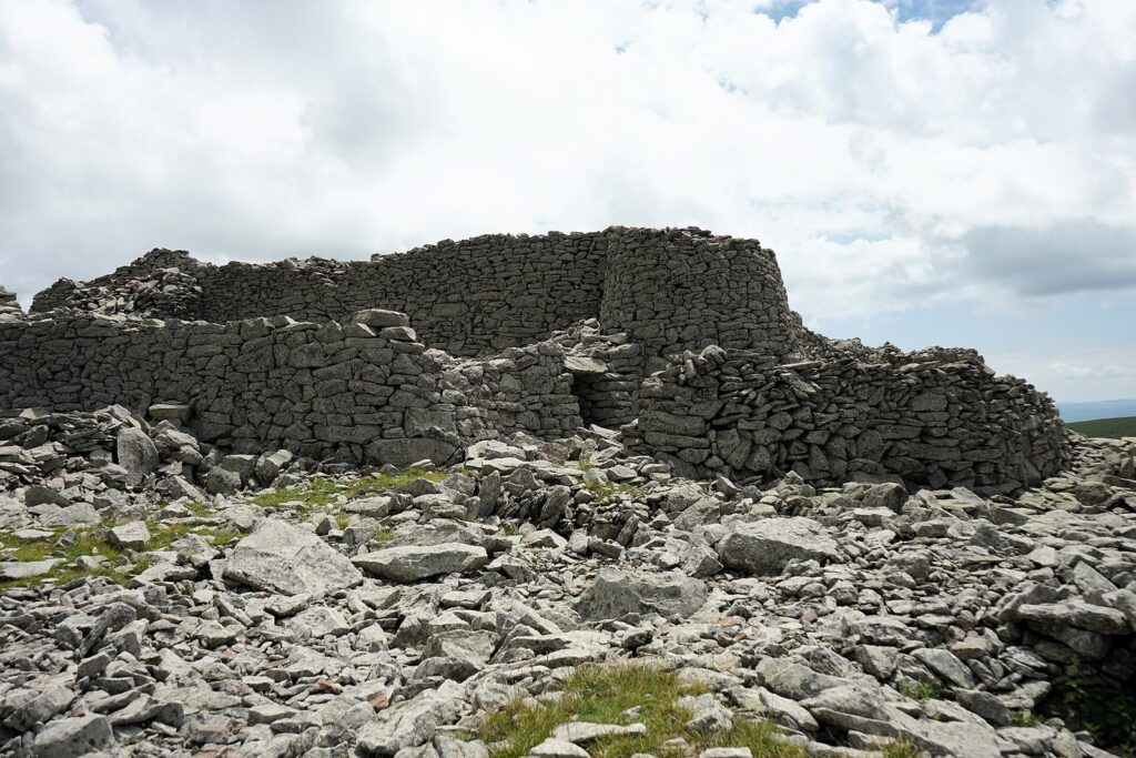 Abuli Fortress: A Bronze Age Hillfort in Georgia 2 Abuli fortress
