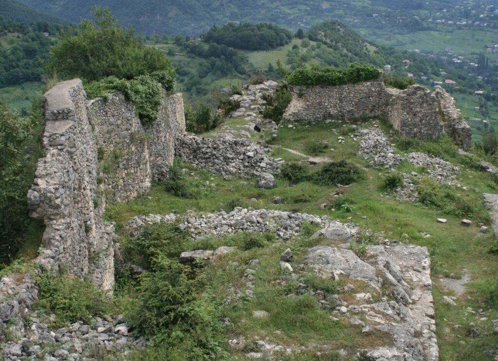 Modinakhe Fortress: A Georgian Hilltop Stronghold 2 Modinakhe fortress