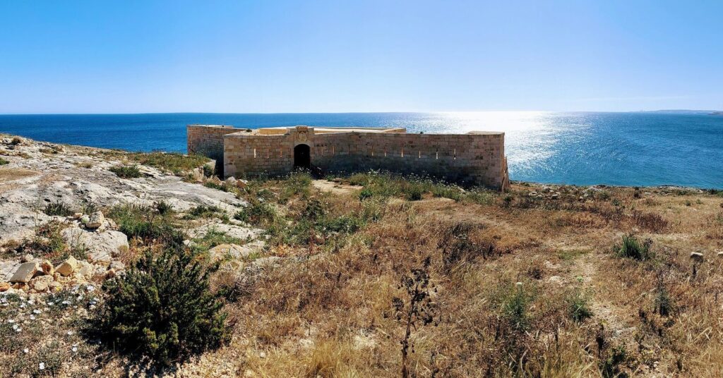 St Anthony’s Battery: An Order of St John Coastal Fortification in Malta 1 St Anthony's Battery