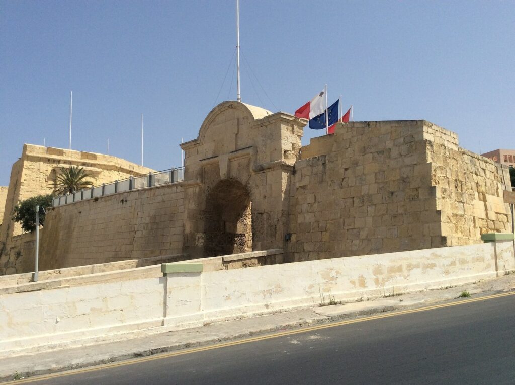 Fortifications of Birgu: Malta’s Defensive Walls and Forts 3 Fortifications of Birgu