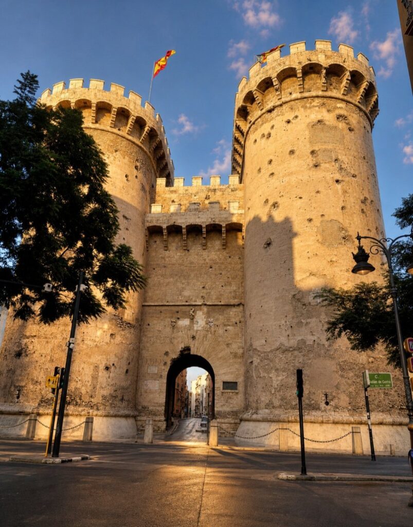 Torres de Quart: Valencia’s Medieval Fortified Gateway 1 Torres de Quart