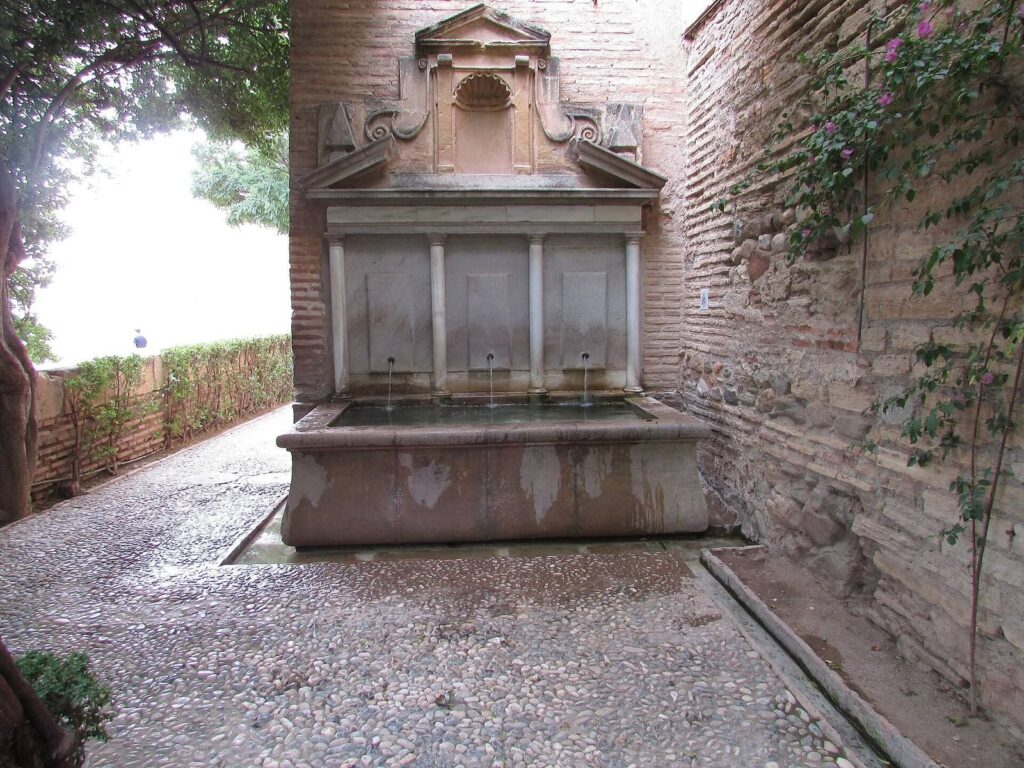 Muralla de la Alcazaba