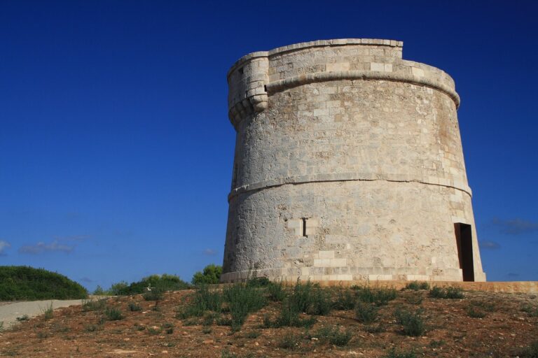 Torre de Son Ganxo: A Coastal Defensive Tower on Menorca