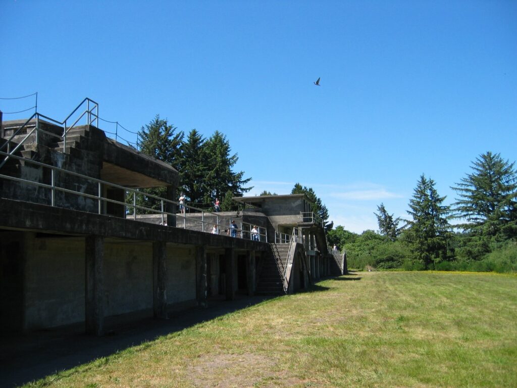 Fort Stevens: A Coastal-Defense Fort at the Columbia River Mouth 2 Fort Stevens
