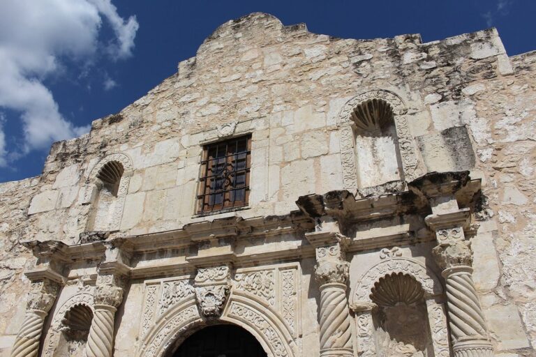 The Alamo Mission: A Spanish Mission and Texas Revolutionary Site