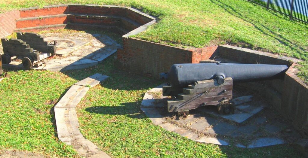 Fort Mifflin: A Revolutionary War Fort on the Delaware River 2 Fort Mifflin