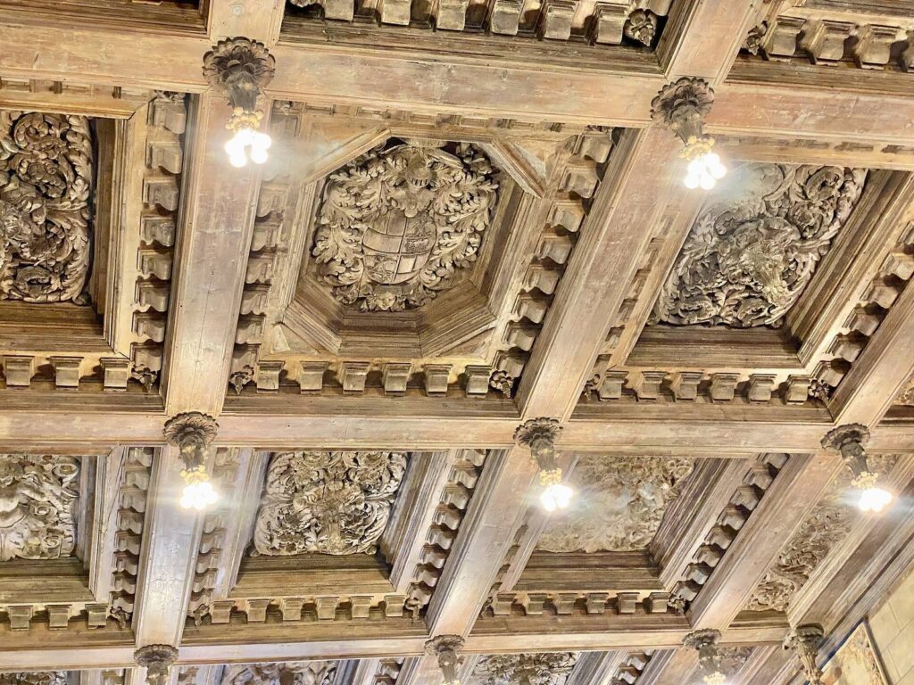 Hearst Castle: A California Estate and Museum 2 Hearst Castle