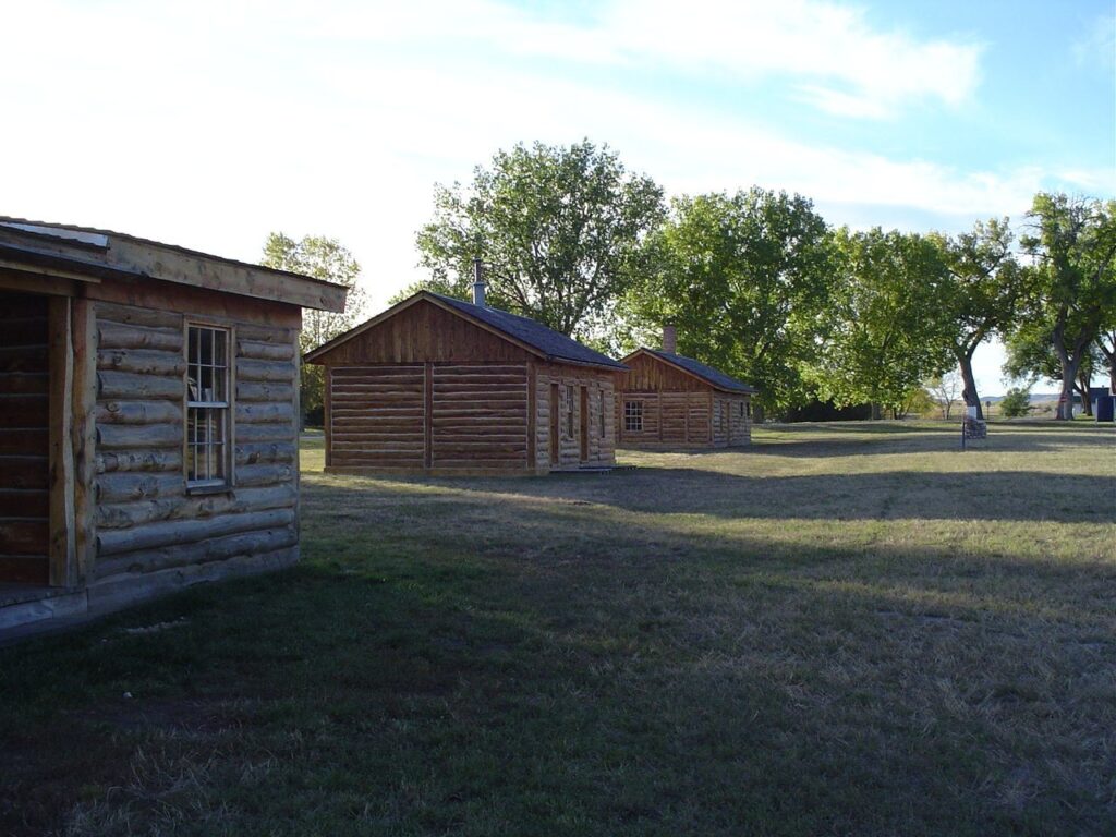 Fort Robinson: A U.S. Army Post and Historic Site in Nebraska 2 Fort Robinson