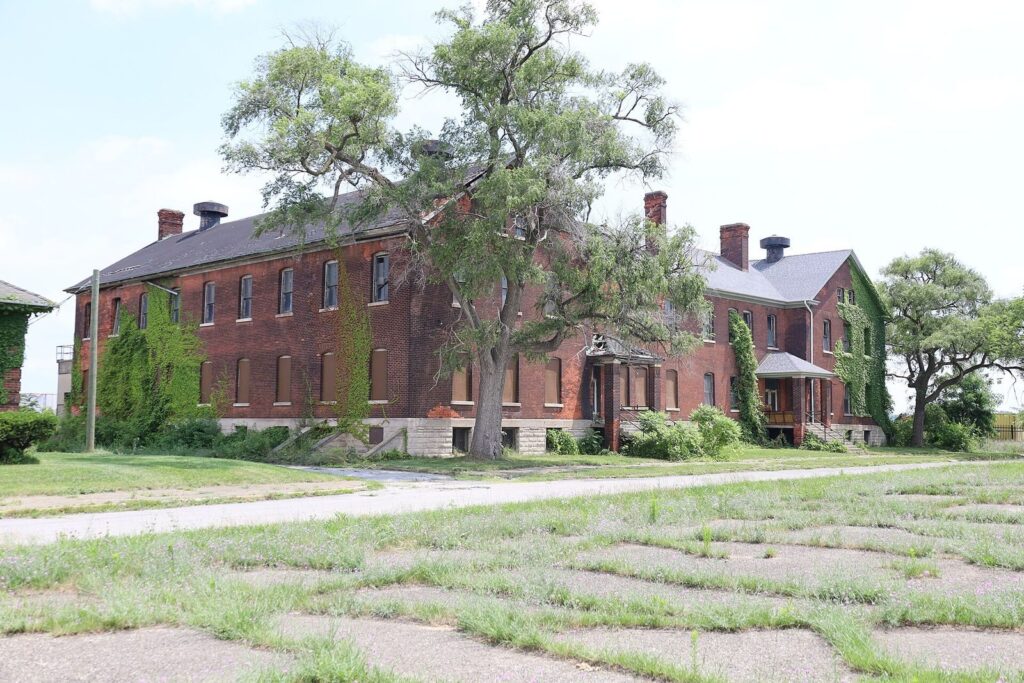 Fort Wayne: A U.S. Army Fort in Detroit 1 Fort Wayne