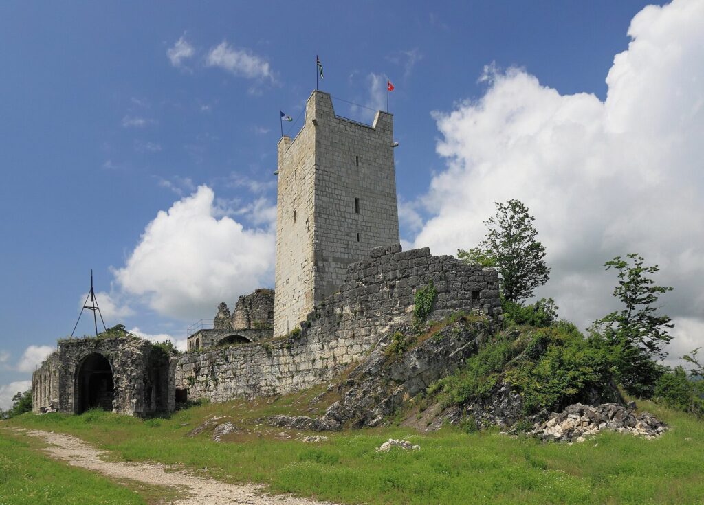 Anacopia Fortress: A Medieval Stronghold in Georgia 3 Anacopia Fortress