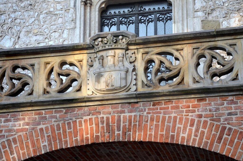 St. Florian's Gate: Kraków's Medieval Defensive Entrance 3 St. Florian's Gate