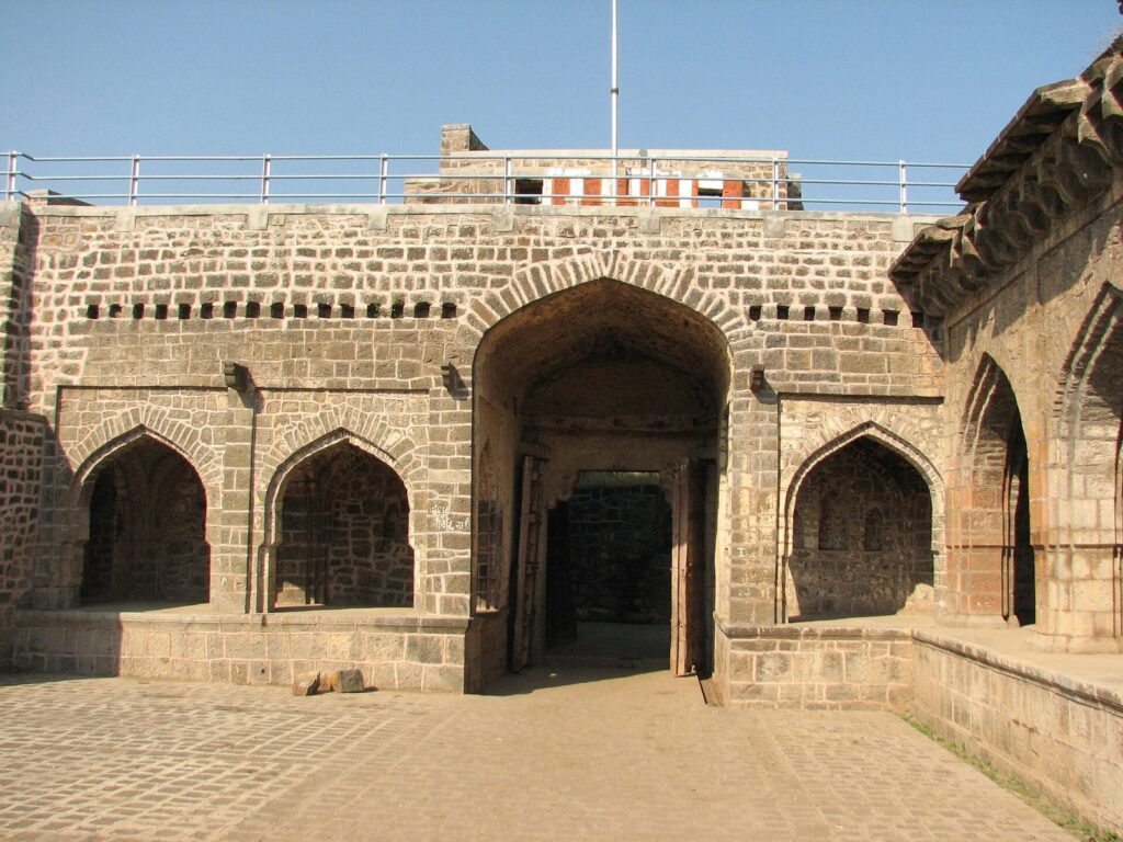 Naldurg Fort