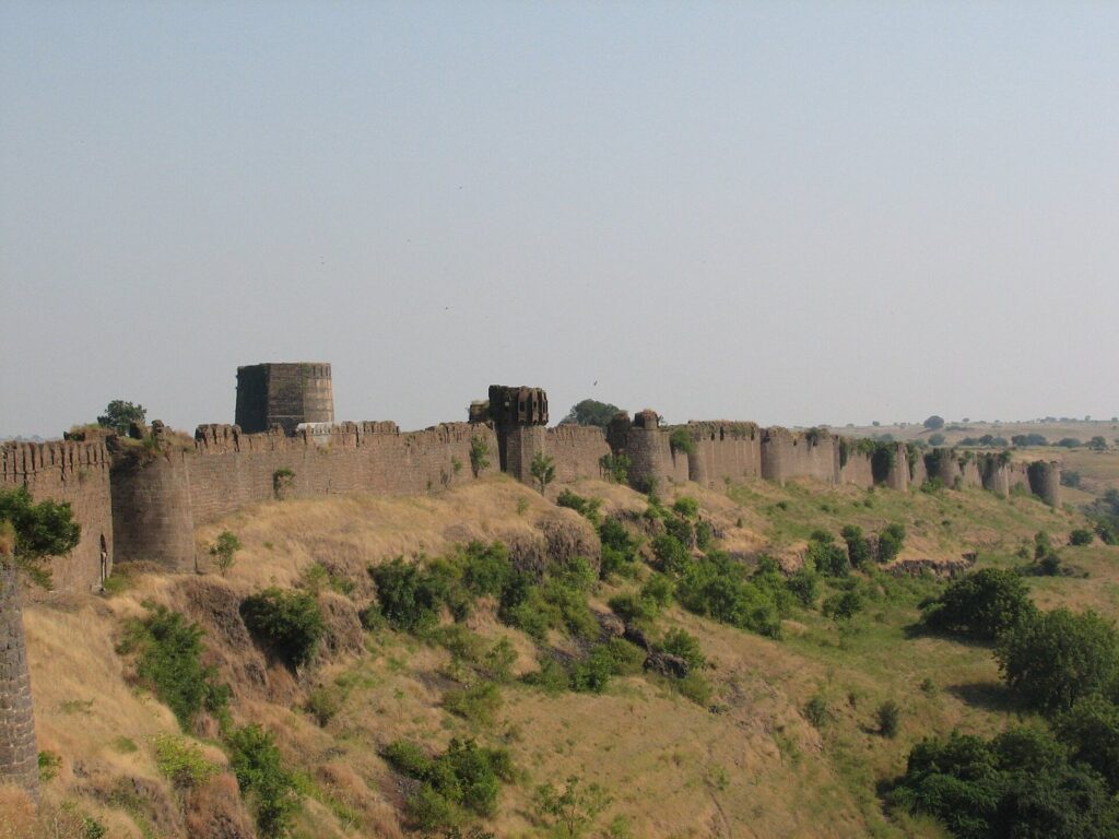 Naldurg Fort