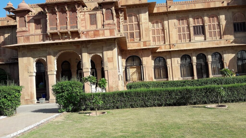 Lalgarh Palace