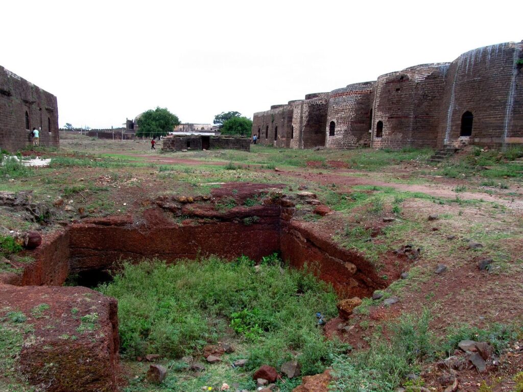Bidar Fort: A Bahmani Sultanate Fortress in India 2 Bidar Fort