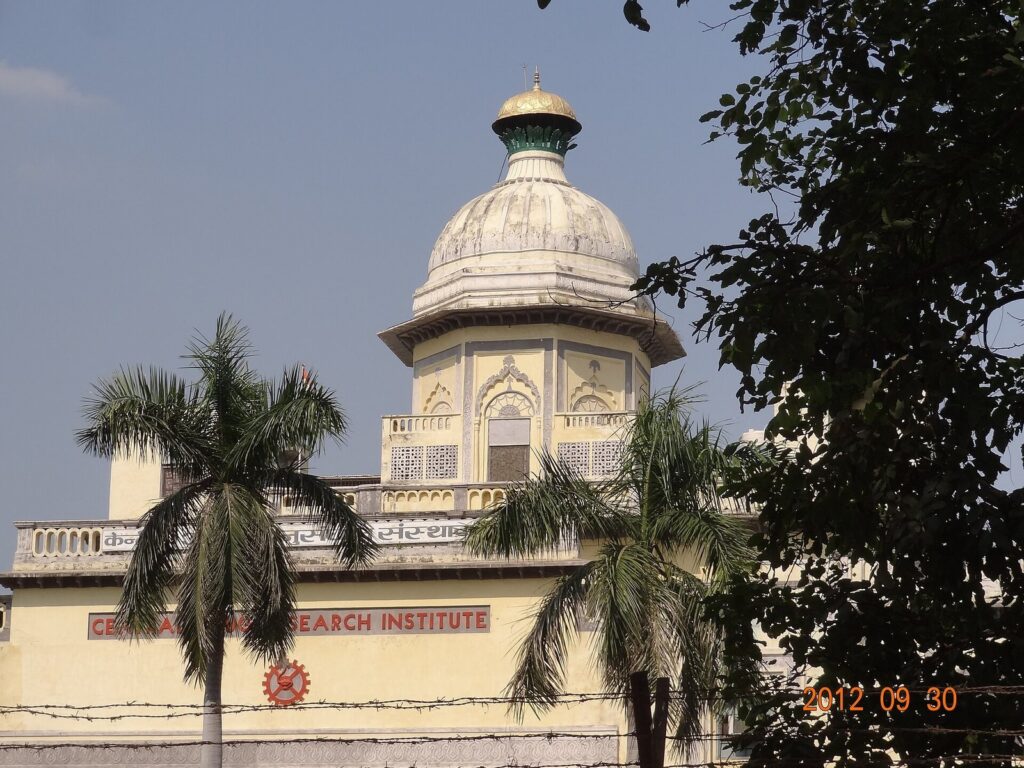 Chattar Manzil: A Palace of Awadh’s Rulers 2 Chattar Manzil