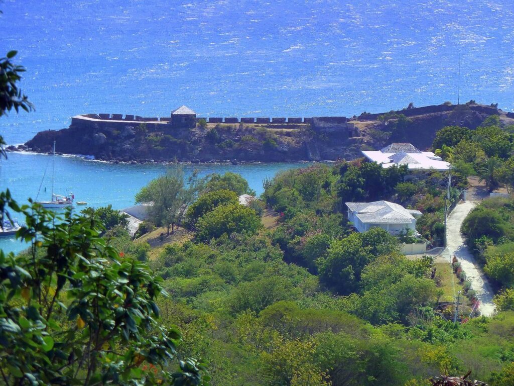 Fort Berkeley: A Coastal Artillery Fort in Antigua and Barbuda 1 Fort Berkeley