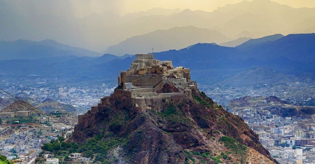 Cairo Castle: A Medieval Stronghold in Taiz, Yemen 1 Cairo Castle