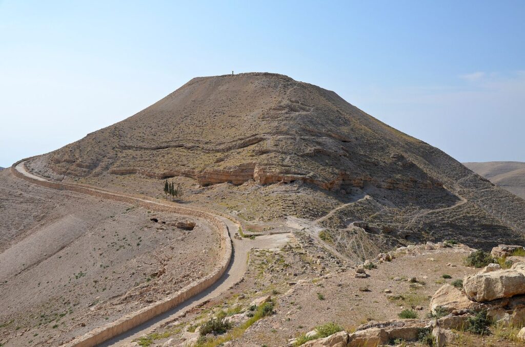 Machaerus: A Hasmonean Fortress and Herodian Palace in Jordan 1 Machaerus