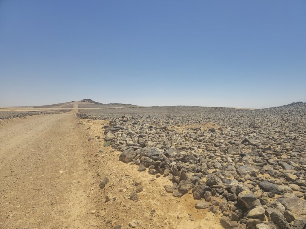 Qasr Usaykhim: A Probable Roman Frontier Fortlet in Jordan 2 Qasr Usaykhim