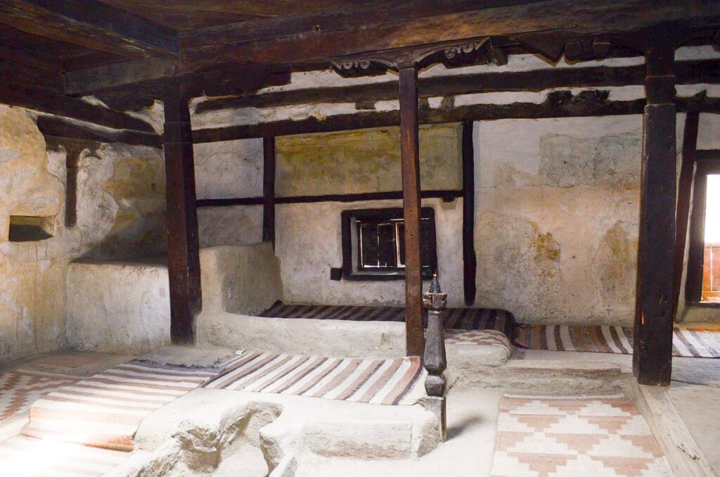 Altit Fort: The Former Residence of Hunza’s Hereditary Rulers 1 Altit Fort
