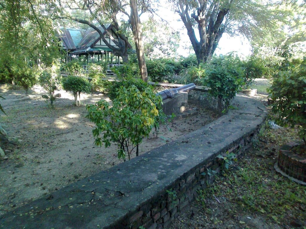Phlaeng Faifa Fort