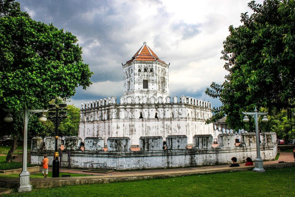 Phra Sumen Fort: A Defensive Fortification of Bangkok 2 Phra Sumen Fort