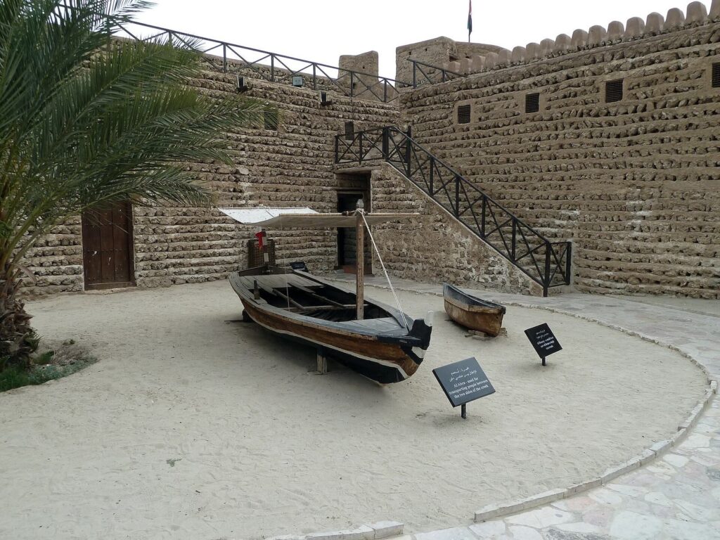 Al Fahidi Fort: Dubai’s Historic Defensive Stronghold and Museum 2 Al Fahidi Fort