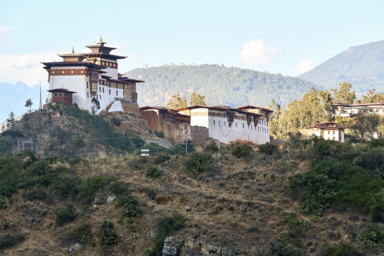 Wangdue Phodrang Dzong: Bhutanese Monastery-Fortress and Administrative Center
