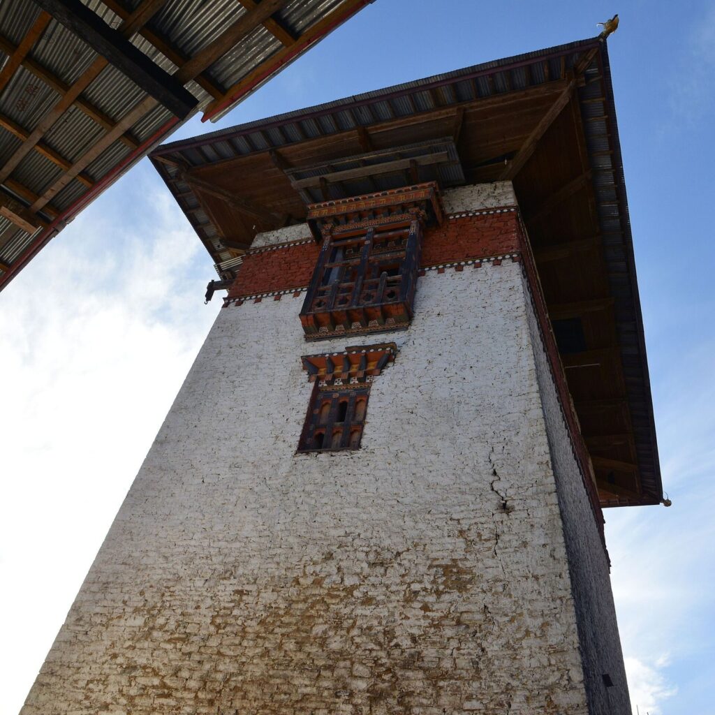 Gasa Dzong: A Bhutanese Fortress-Monastery and Administrative Center 1 Gasa Dzong
