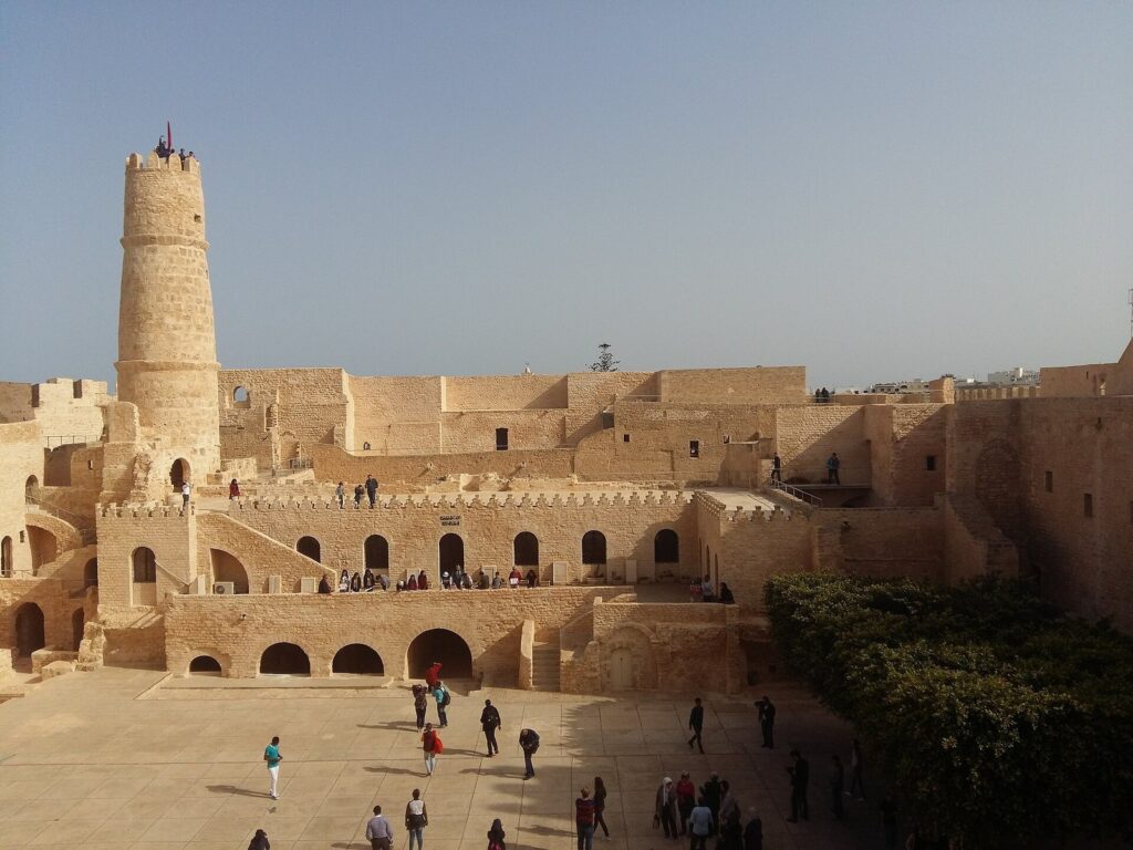 Ribat of Monastir: A Fortified Islamic Institution in Tunisia 1 Ribat of Monastir