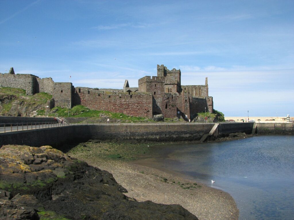 Peel Castle: A Norse Royal Residence and Fortress on the Isle of Man 2 Peel Castle