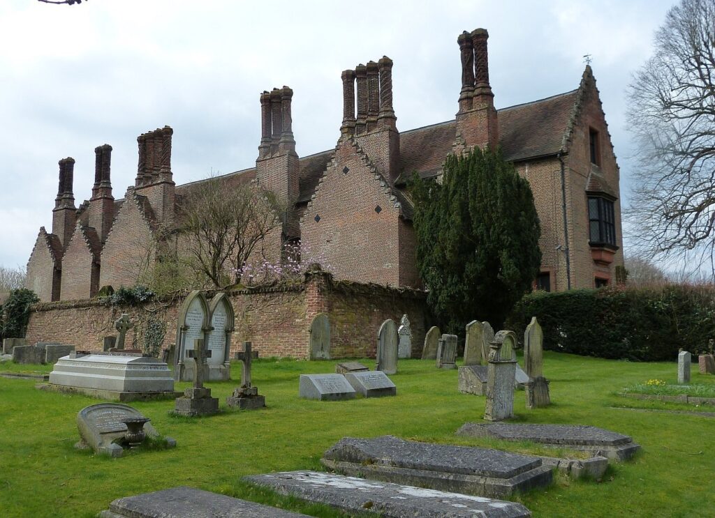Chenies Manor House: A Medieval Estate and Tudor Residence 1 Chenies Manor House