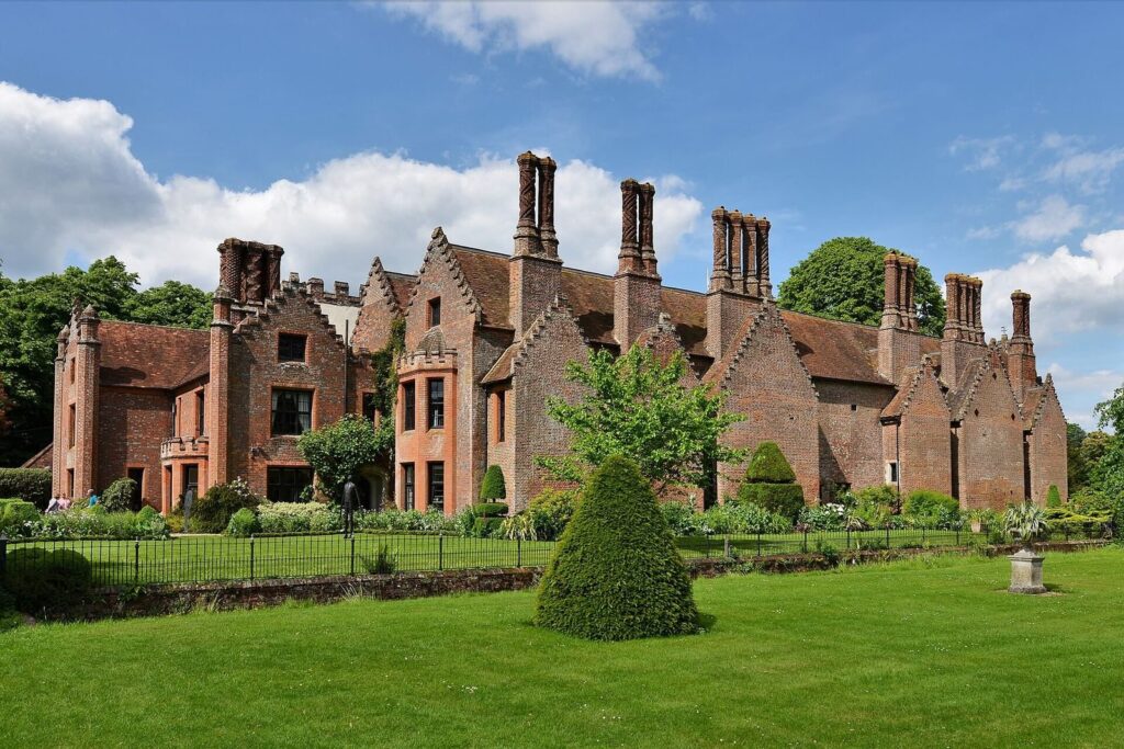 Chenies Manor House: A Medieval Estate and Tudor Residence 2 Chenies Manor House