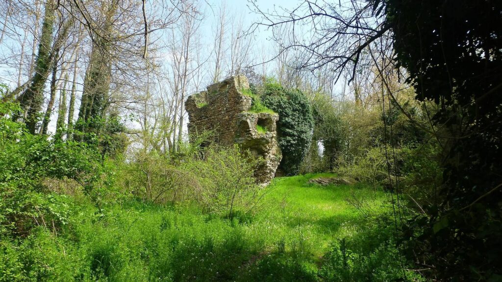 Anastasiopolis: A Fortified Settlement in Greece 2 Anastasiopolis