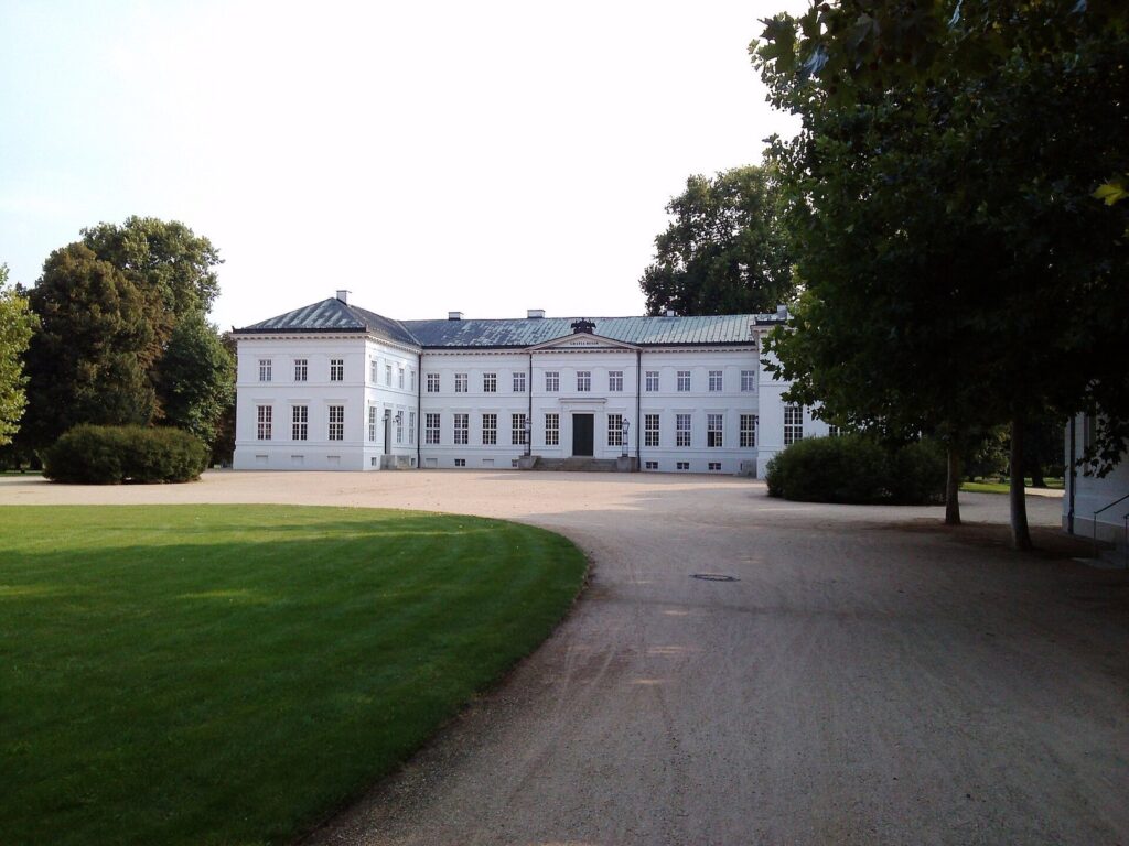 Neuhardenberg manor