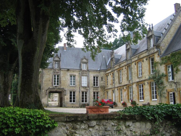 Cornay Castle: A Seventeenth-Century Renaissance Residence in France